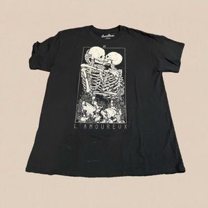 Spencer’s Lovers Graphic Shirt